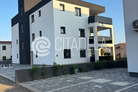 Privlaka – dvosoban stan u blizini mora, novogradnja, 70 m2