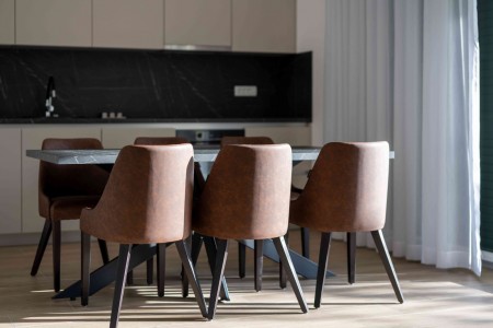 Sevid - novi dvosobni apartman s vrtom i zajedničkim bazenom, 76 m2