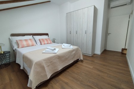 Zadar, Relja - renovirani stan na dobroj poziciji, 120 m2