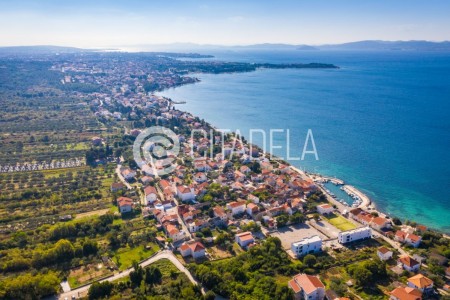 Zadar, Diklo - građevinsko zemljište s pogledom na more, 875 m2