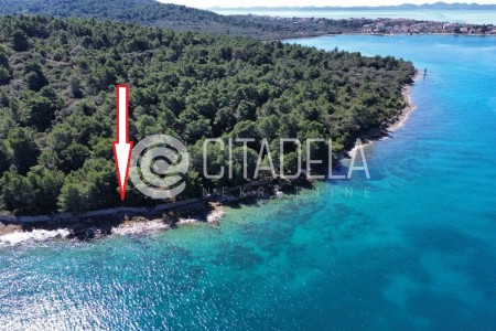 Pašman, Ždrelac - poljoprivredno zeljište prvi red do mora, 2851 m2