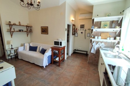 Pirovac - samostojeća kuća s dva stana, 169 m2
