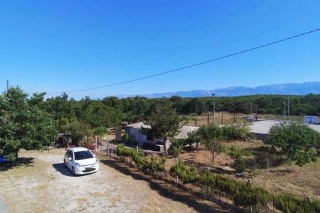Poličnik, Rupalj – kuća na zemljištu od 1368 m2
