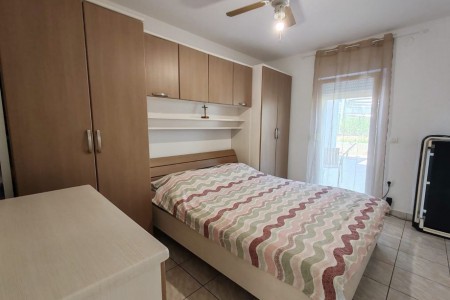 Bibinje - trosoban stan s pogledom na more, 148 m2