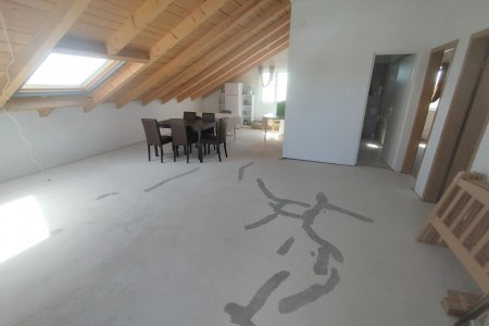 Sveti Filip i Jakov , renovirana kuća u mirnom dijelu, 220 m2