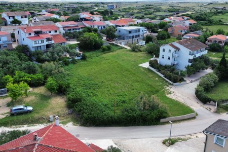 Povljana, Centar - građevinsko zemlji&scaron;te s pogledom na more, 1296 m2