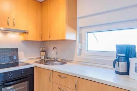 NIN - jednosoban apartman s bazenom i dvorištem – 54 m2