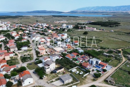 Pag, Povljana - građevinsko zemlji&scaron;te pravilnog oblika, 1029 m2