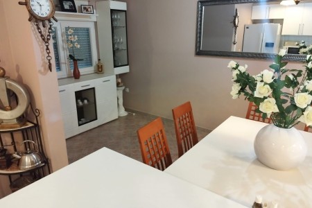 Suhovare - kuća za odmor s bazenom i pomoćnim objektima