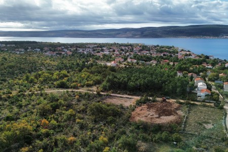 Seline - građevinsko zemljište pravilnog oblika, 725 m2