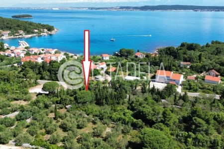 Pašman, Ždrelac - građevinsko zemljište s pogledom na more, 800 m2