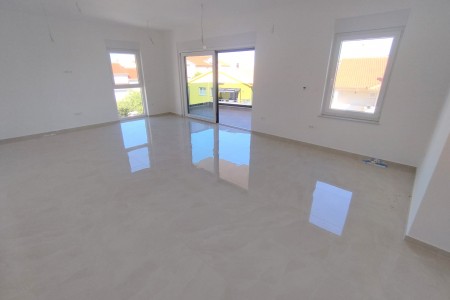 Vodice - dvosobni apartmani, 74 m2, novogradnja iz 2026 