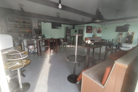 Zadar, Relja - poslovni prostor na dobroj lokaciji, 85 m2
