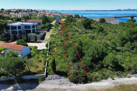 Pa&scaron;man, Ždrelac - poljoprivredno zemlji&scaron;te prvi red do mora, 634 m2