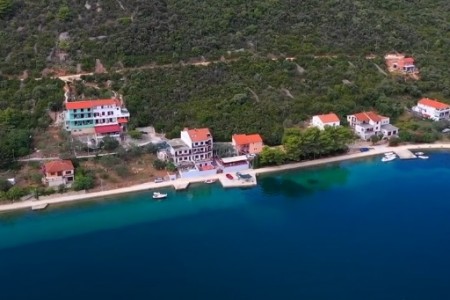 Dugi Otok,  Luka - građevinsko zemljište prvi red do mora, 892 m2