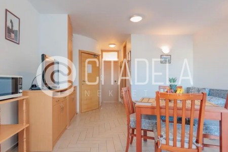 Nin - jednosoban apartman s pogledom na more i Velebit – 54 m2