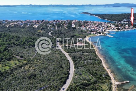 Pa&scaron;man, Ždrelac - poljoprivredno zemlji&scaron;te prvi red do mora, 1228 m2