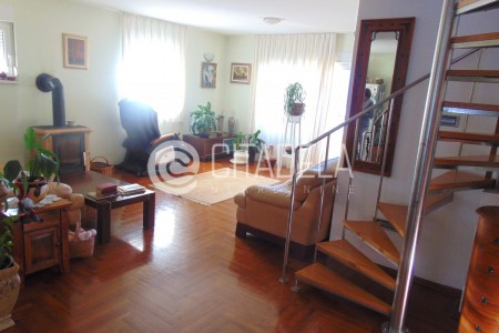 Zadar, Višnjik – dvoetažni stan na izvrsnoj poziciji, 207 m2 