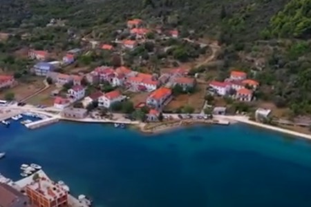 Dugi Otok,  Luka - građevinsko zemljište prvi red do mora, 892 m2