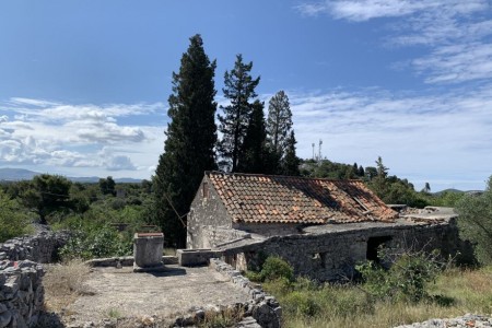 Šibenik, Martinska, tri objekta na zemljištu od 37.034 m2