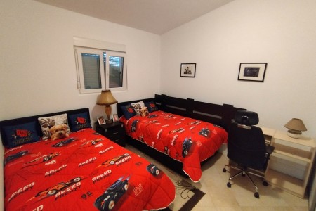 Suhovare - kuća za odmor s bazenom i pomoćnim objektima