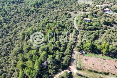 Zadar, Bokanjac - poljoprivredno zemlji&scaron;te uz put, 4516 m2