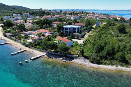 Pa&scaron;man, Ždrelac - poljoprivredno zemlji&scaron;te prvi red do mora, 634 m2