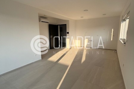 Privlaka – dvosoban stan u blizini mora, novogradnja, 70 m2