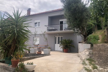 Ugljan, Kali - kuća 100 m od mora s pogledom, 202 m2