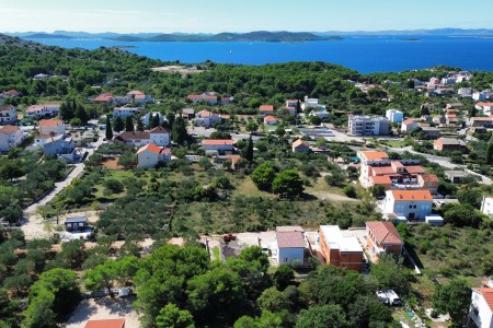 Pakoštane, Drage - građevinsko zemljište 445 m2