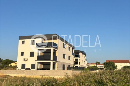 Privlaka – dvosoban stan u blizini mora, novogradnja, 70 m2