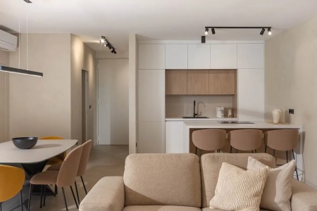 Sukošan - nova kuća za odmor 300 m od mora, 140 m2